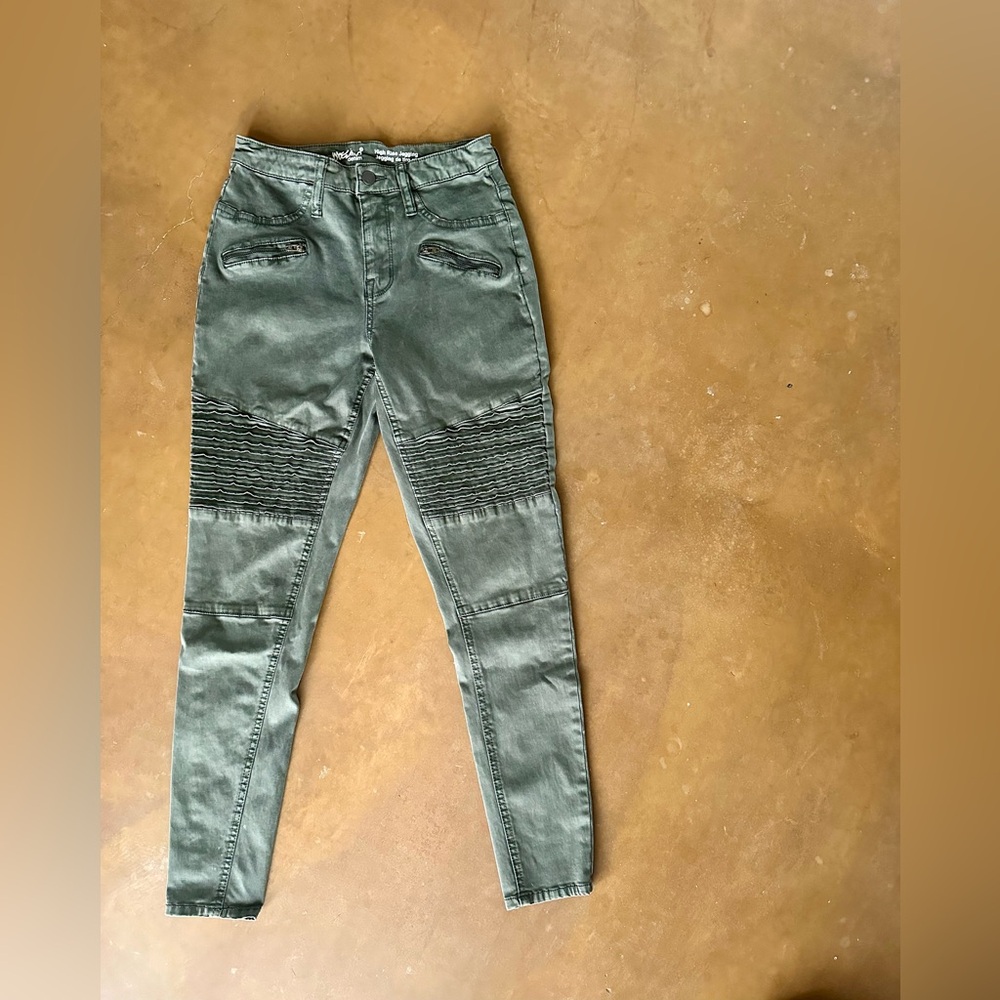 Mossimo High Rise Olive Moto Jeggings - Size 2